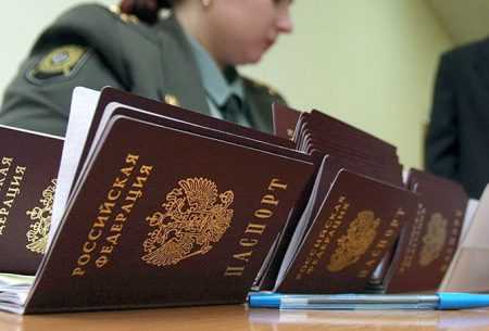 Регистрация на паспортном столе: полный порядок действий