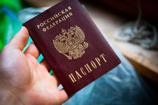В каком возрасте гражданин россии получает паспорт